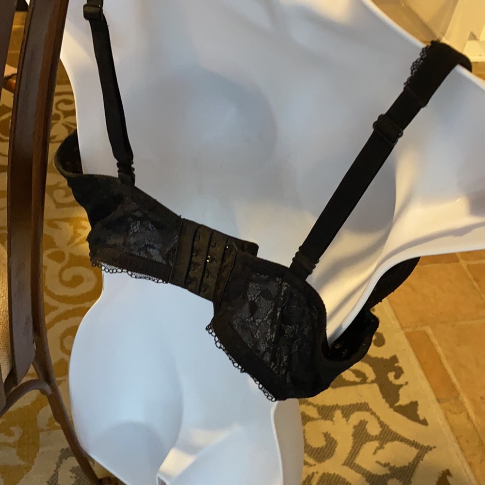 Fancy bra - Picture 3 of 6